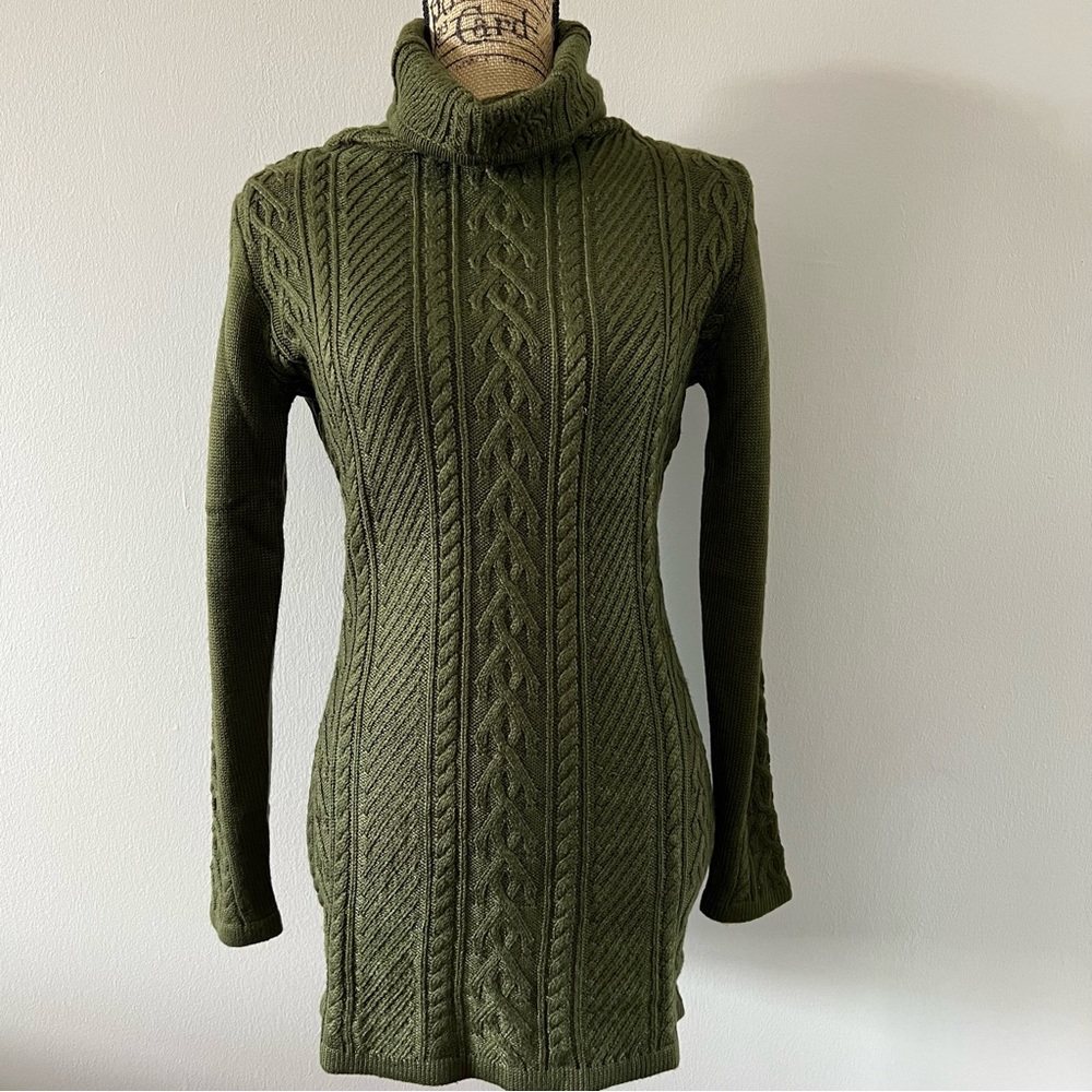 Olive Green Polo‎ Neck Long Fitted Cable Knit Sweater